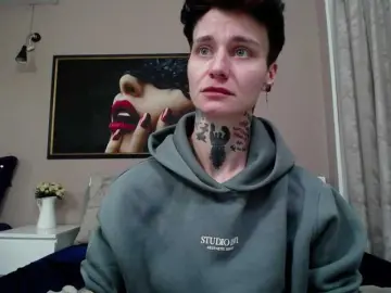 KennysXX  live sex cam