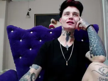 KennysXX  live sex cam
