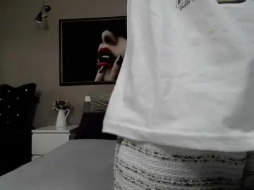 KennysXX  live sex cam