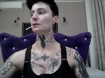 KennysXX  live sex cam