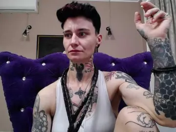 KennysXX  live sex cam