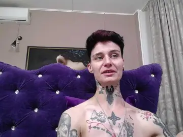 KennysXX  live sex cam