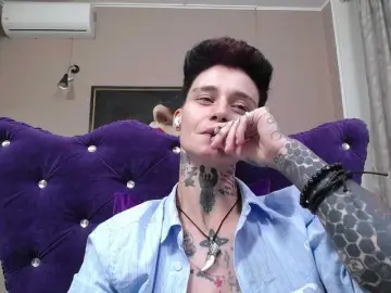 KennysXX  live sex cam