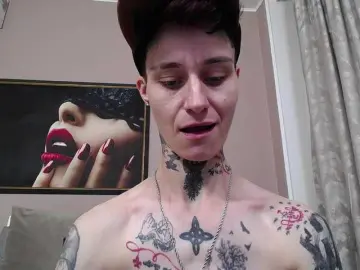 KennysXX  live sex cam