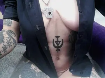 KennysXX  live sex cam