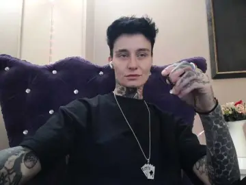 KennysXX  live sex cam