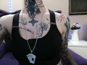 KennysXX  live sex cam