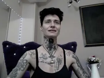 KennysXX  live sex cam