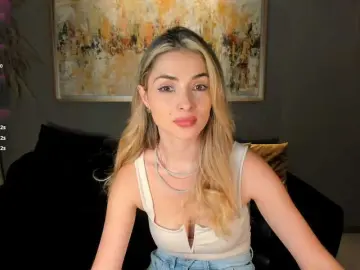 StacyWoods  live sex cam
