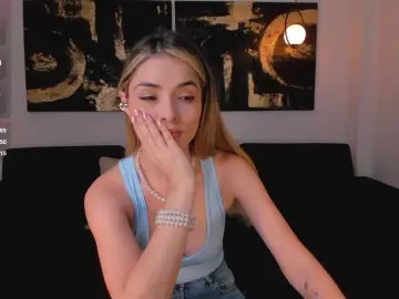 StacyWoods  live sex cam