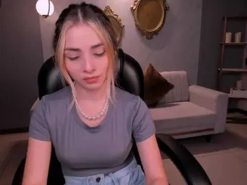 StacyWoods  live sex cam
