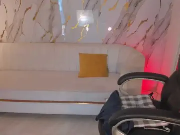 StacyWoods  live sex cam