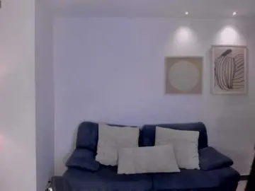 AmyRosse1  live sex cam