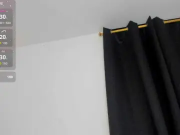 Liily-moore  live sex cam