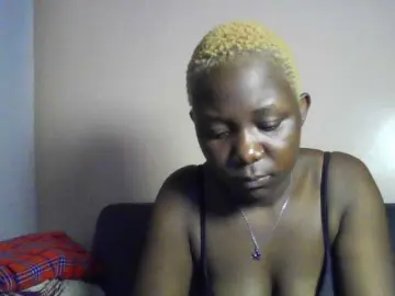 Naughty-Lynne  live sex cam