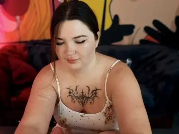 RosieMoons  live sex cam