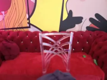 RosieMoons  live sex cam