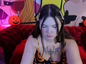 RosieMoons  live sex cam