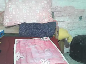 Lovearose  live sex cam