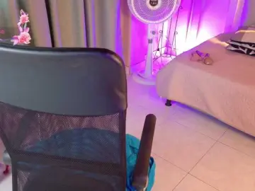 Chloe-rosse  live sex cam