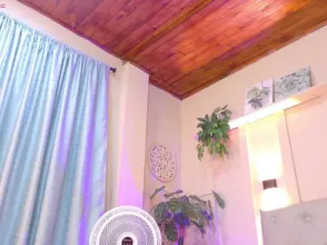 Chloe-rosse  live sex cam