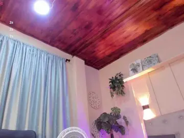 Chloe-rosse  live sex cam