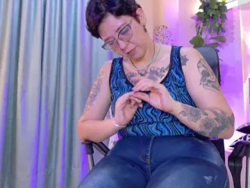 Chloe-rosse  live sex cam