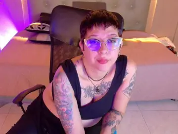 Chloe-rosse  live sex cam