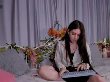 Alice-Smile  live sex cam