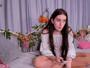 Alice-Smile  live sex cam