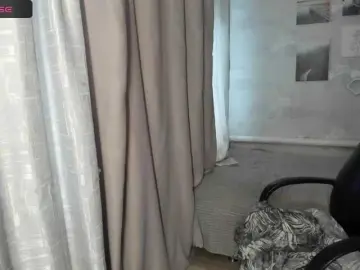 Lisamilf  live sex cam