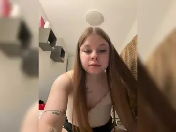 Nelly-Jeanie  live sex cam