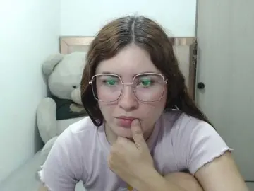 RoussFox  live sex cam