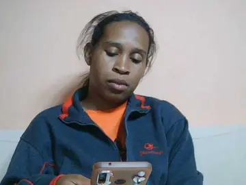Rsylvia1  live sex cam
