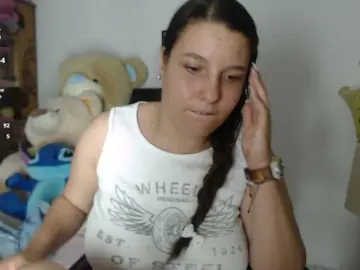 Alexa-kiut  live sex cam