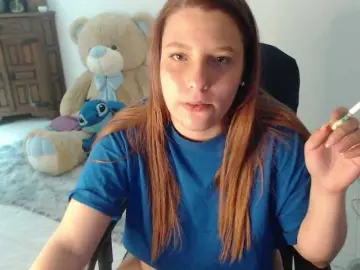 Alexa-kiut  live sex cam