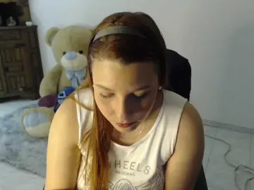 Alexa-kiut  live sex cam