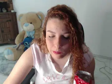 Alexa-kiut  live sex cam