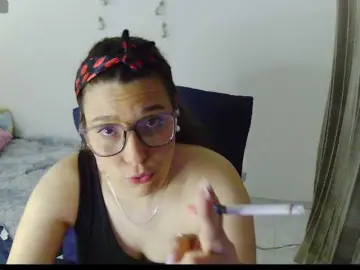 Alexa-kiut  live sex cam