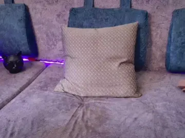 Blackcat142  live sex cam