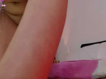 Jessihorny  live sex cam