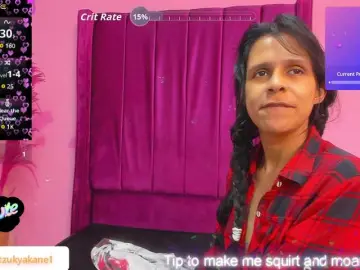 Mitzukywinteer  live sex cam