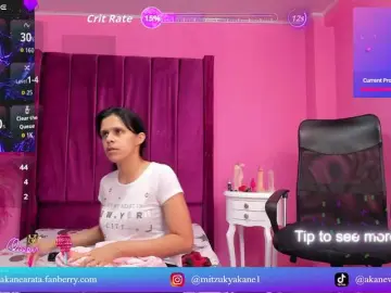 Mitzukywinteer  live sex cam