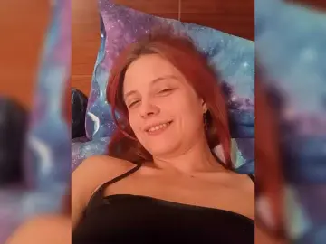 AlicePill  live sex cam