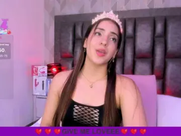 BellaSaint  live sex cam