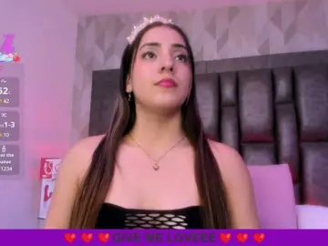 BellaSaint  live sex cam