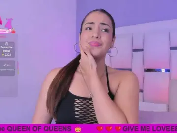 BellaSaint  live sex cam