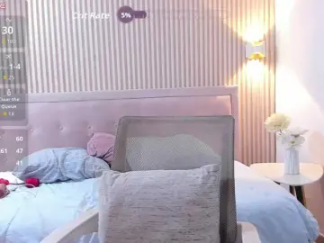 Christinee  live sex cam