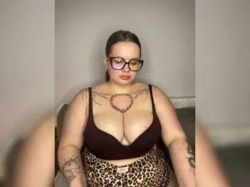 Divana-1  live sex cam