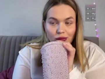 Divana-1  live sex cam